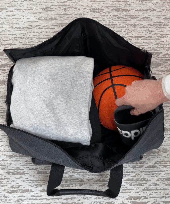 TitanDuffle: Your Travel Companion